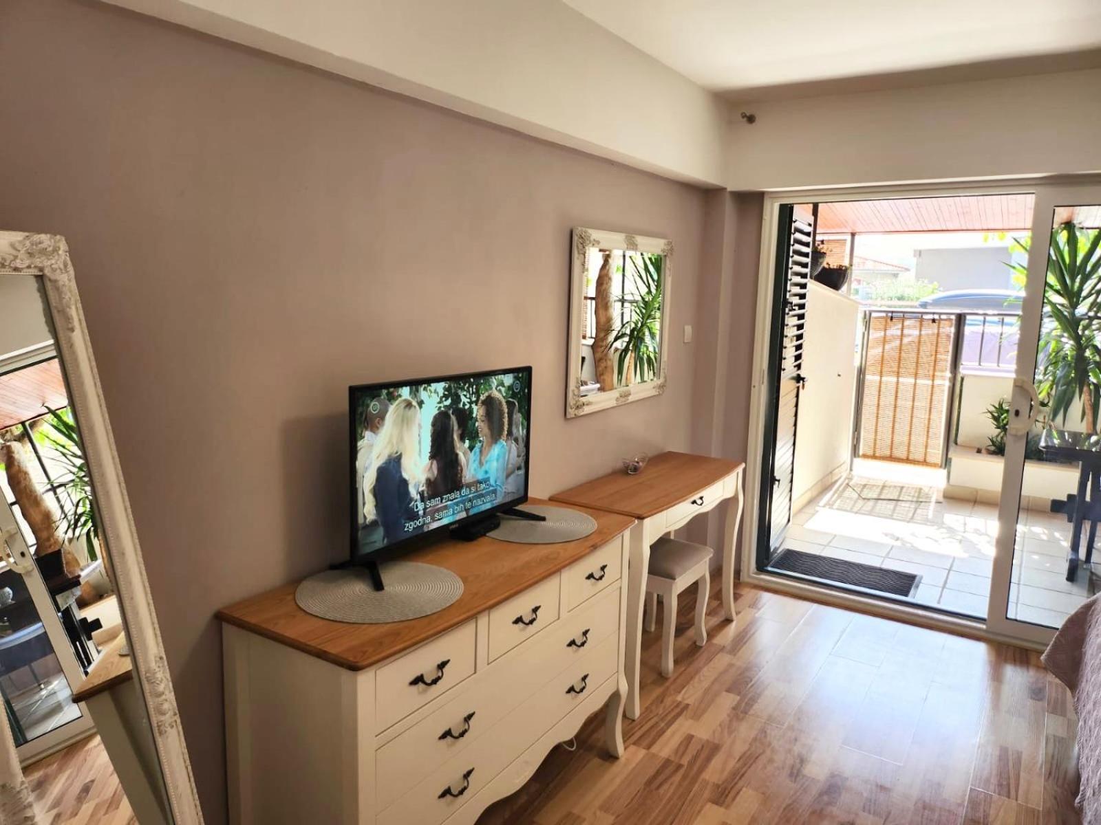Talija Apartment